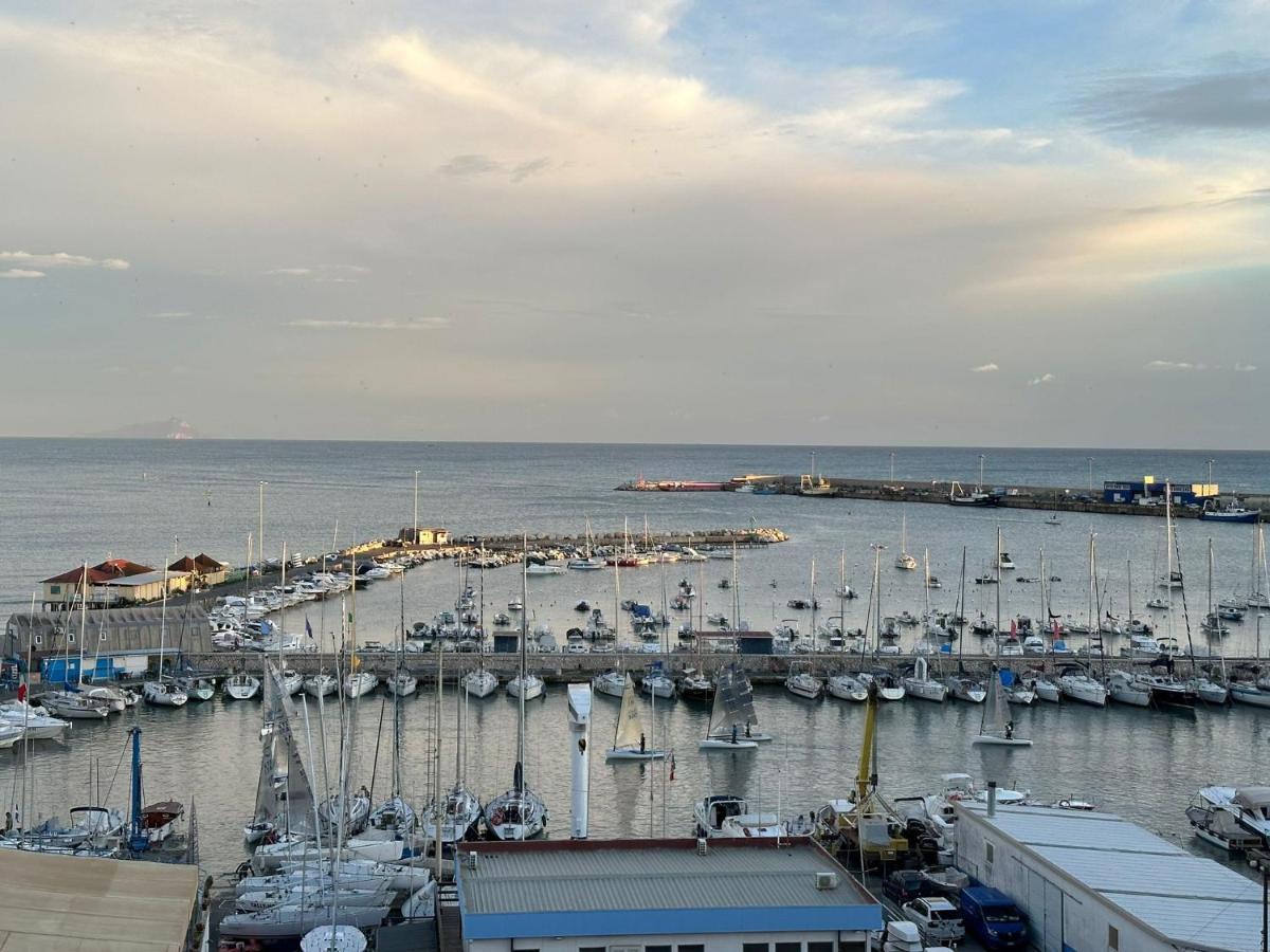 Mare Cibo E Relax Ad Anzio Lejlighed Eksteriør billede